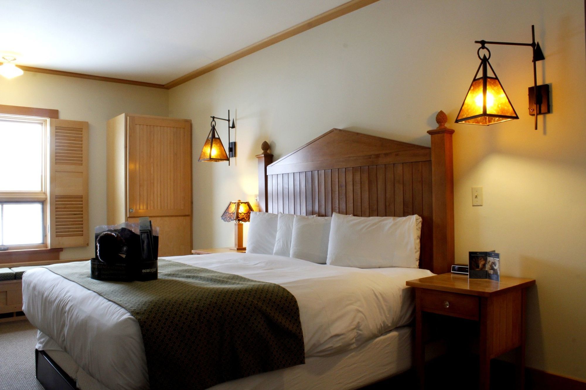 Old Faithful Snow Lodge Екстер'єр фото